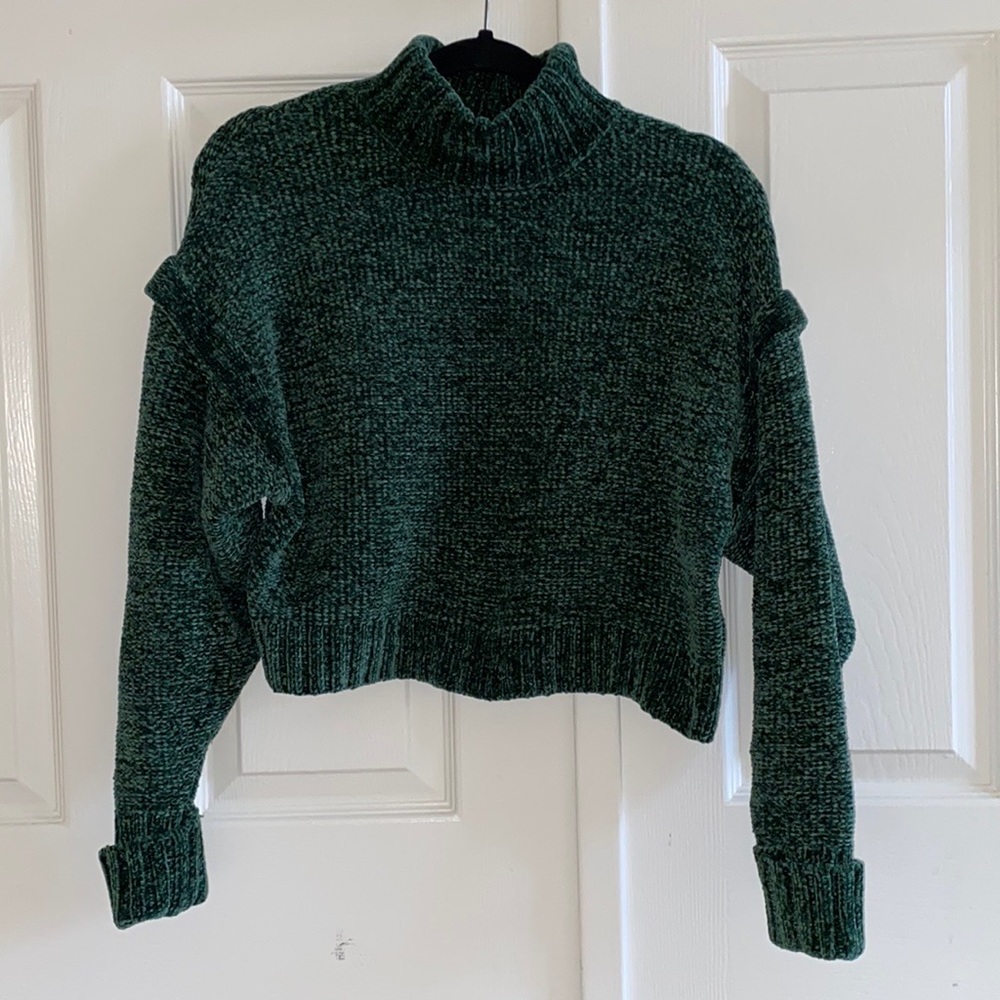 NWOT UO Green Chenille Soft Knit Mock Neck Sweater